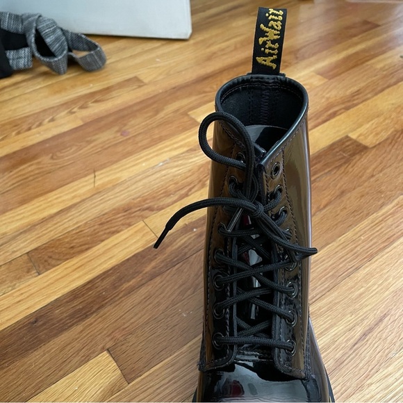 Dr Martens 1460 Black Patent Leather Combat Boots Women Size 8 - Picture 13 of 16